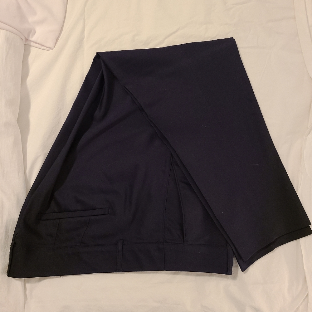 NWOT Navy ankle length trouser